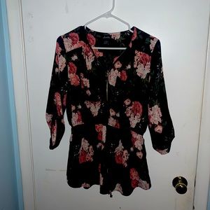 Justify women’s rose floral blouse